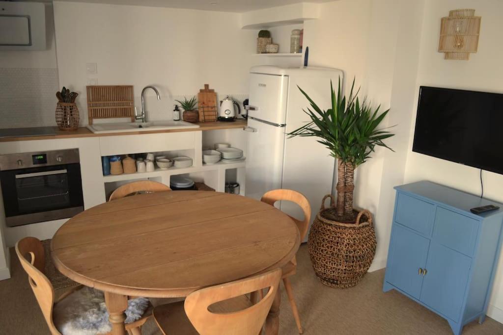 Logement Avec Jardin A 200M De La Digue Вимере Екстериор снимка